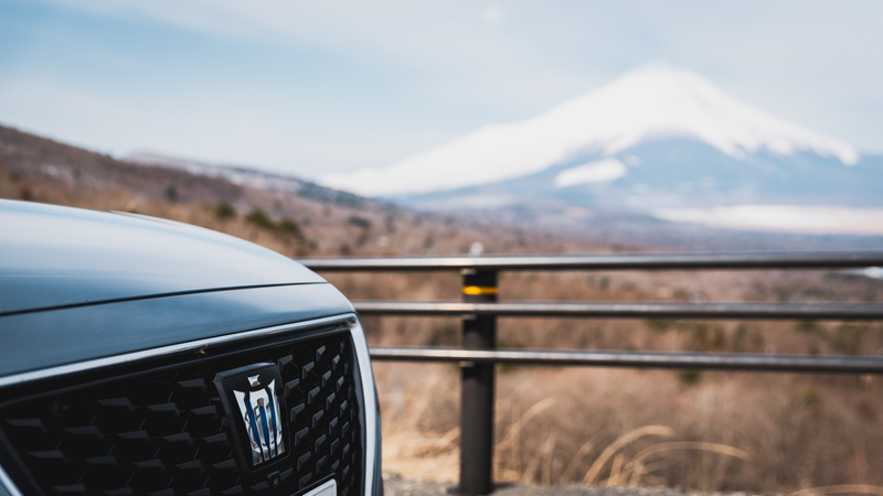 Illustration for article titled The 2019 Toyota Crown Is the RWD Japanese Luxury Cruiser the Avalon Should’ve Been